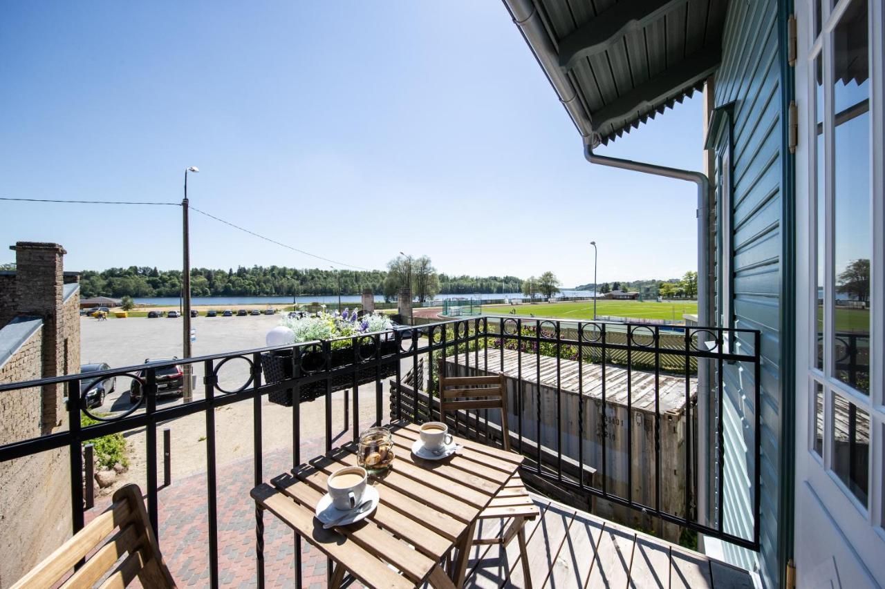 Aasa Kuelalistemaja Hotel Viljandi  Bagian luar foto