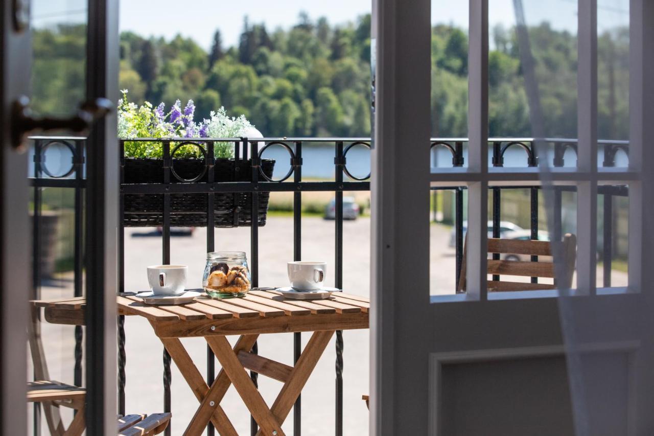 Aasa Kuelalistemaja Hotel Viljandi  Bagian luar foto