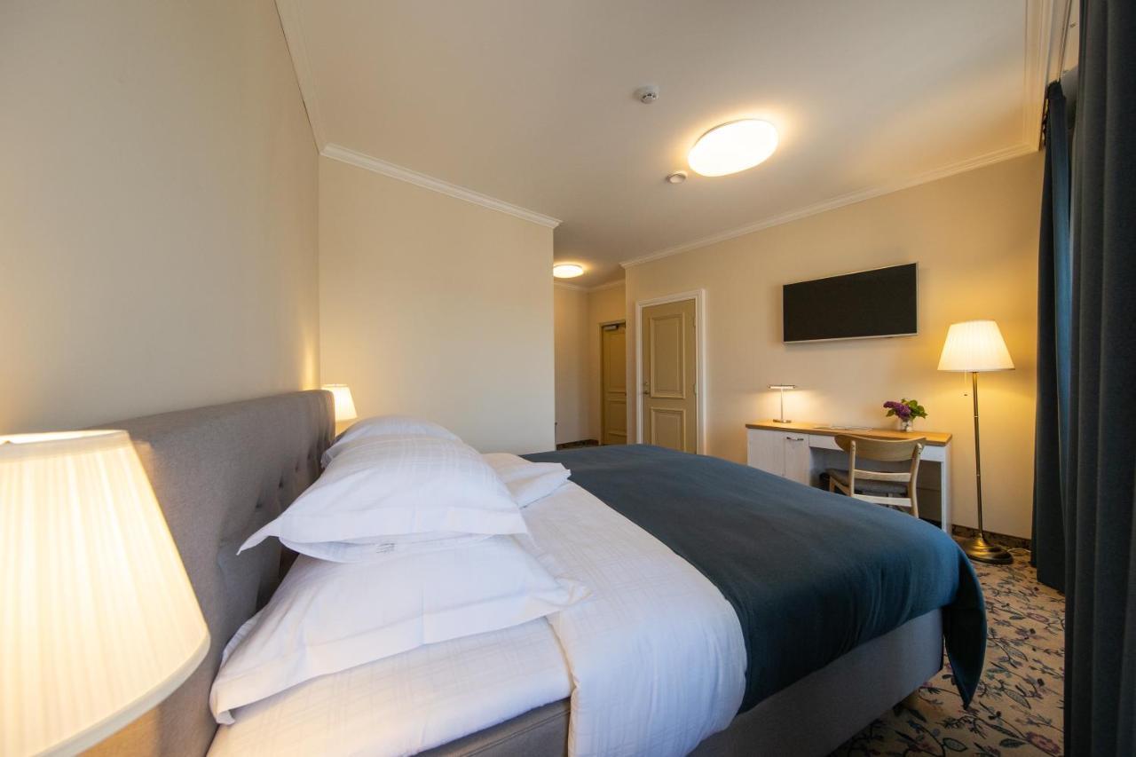 Aasa Kuelalistemaja Hotel Viljandi  Bagian luar foto